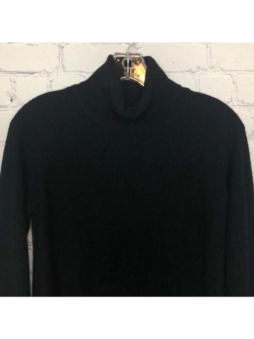 Quince 100% Cashmere Black Sweater Size M Turtleneck - Picture 2 of 6